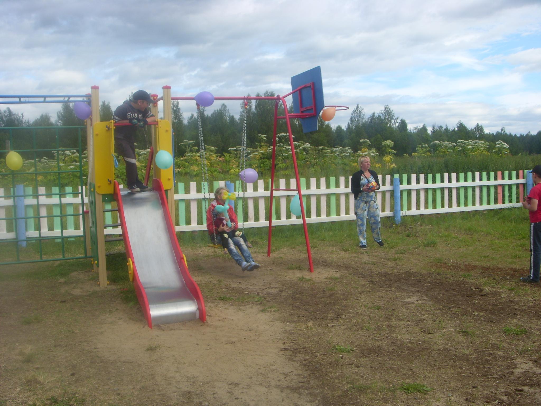 Открытие детской игровой площадки "Дворик детства"